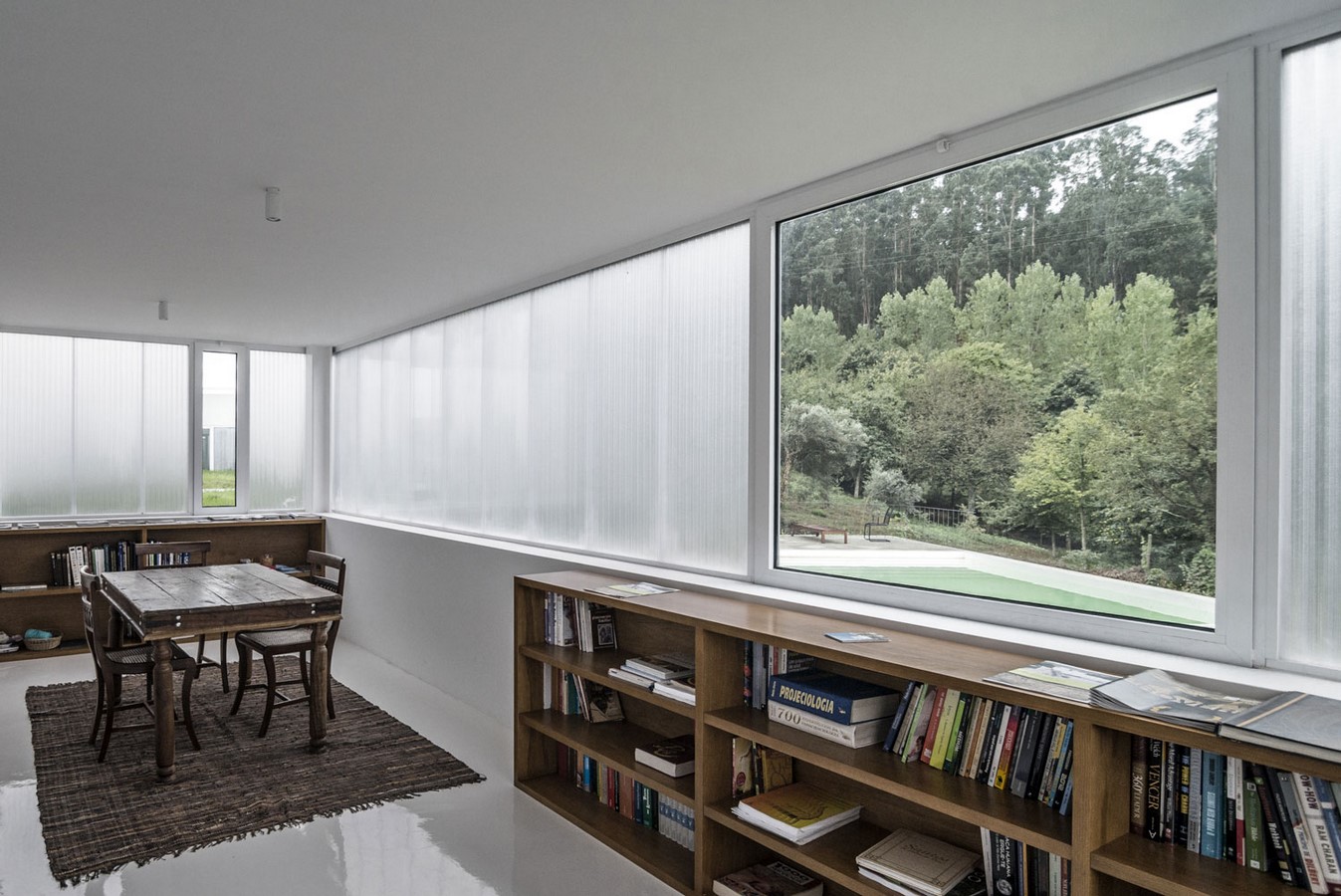 White Wolf Estate by AND-RÉ-Sheet2