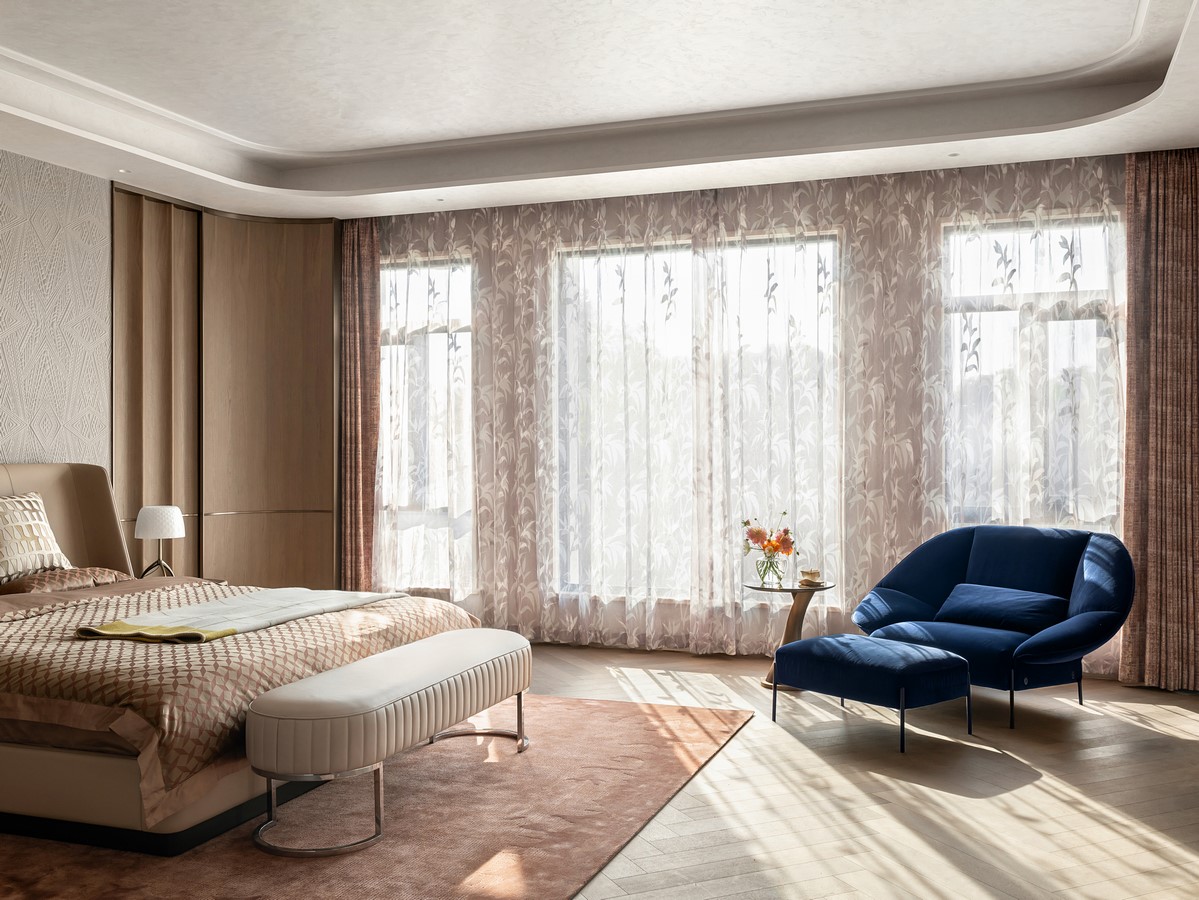 Art and Light in a Multi-Generational Heritage Residence by P&H INTERIOR ARCHITECTURE DESIGN-Sheet8