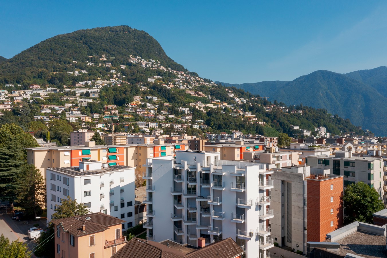 MATER APARTMENT BUILDING by Davide Macullo Architects-Sheet6