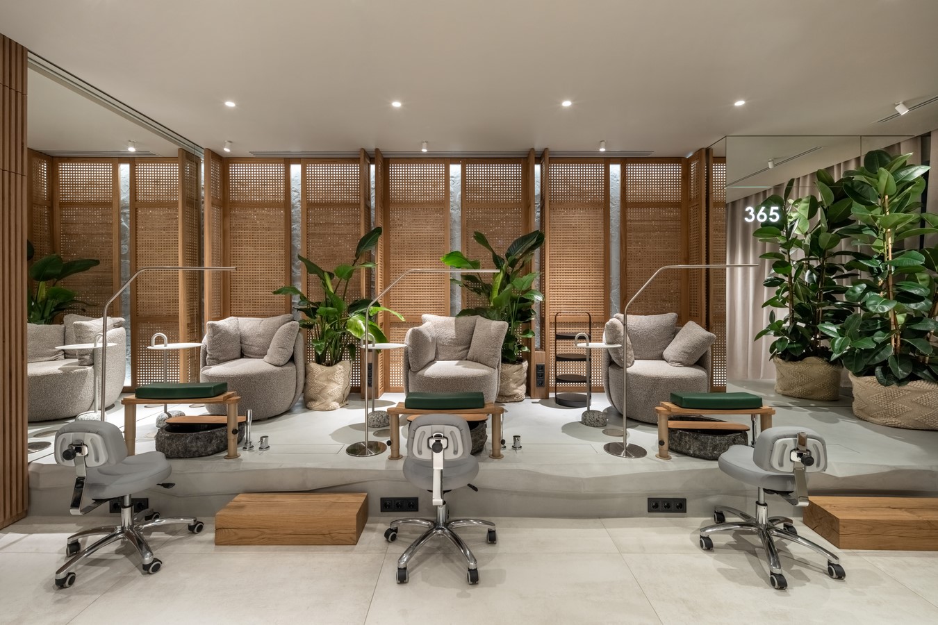 365 STUDIO Obolon by Bude Architects-Sheet10