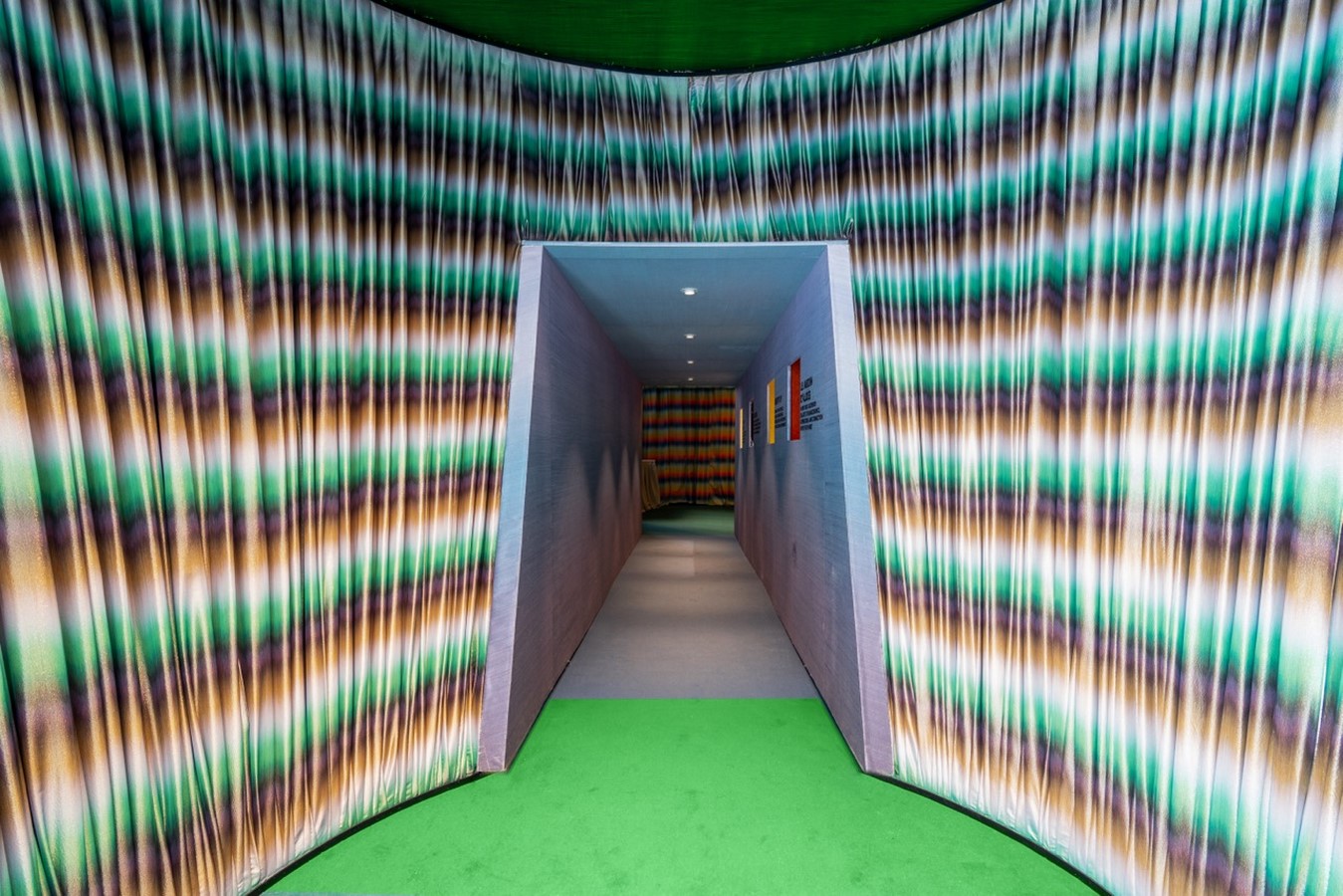 Sensora exhibition by Masquespacio x Élitis-Sheet8