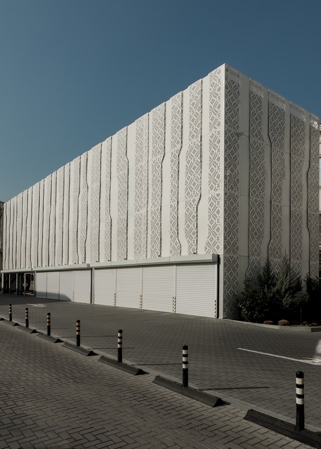 Automated Space-Efficient Parking for the Modern City by LH47 ARCH-Sheet2