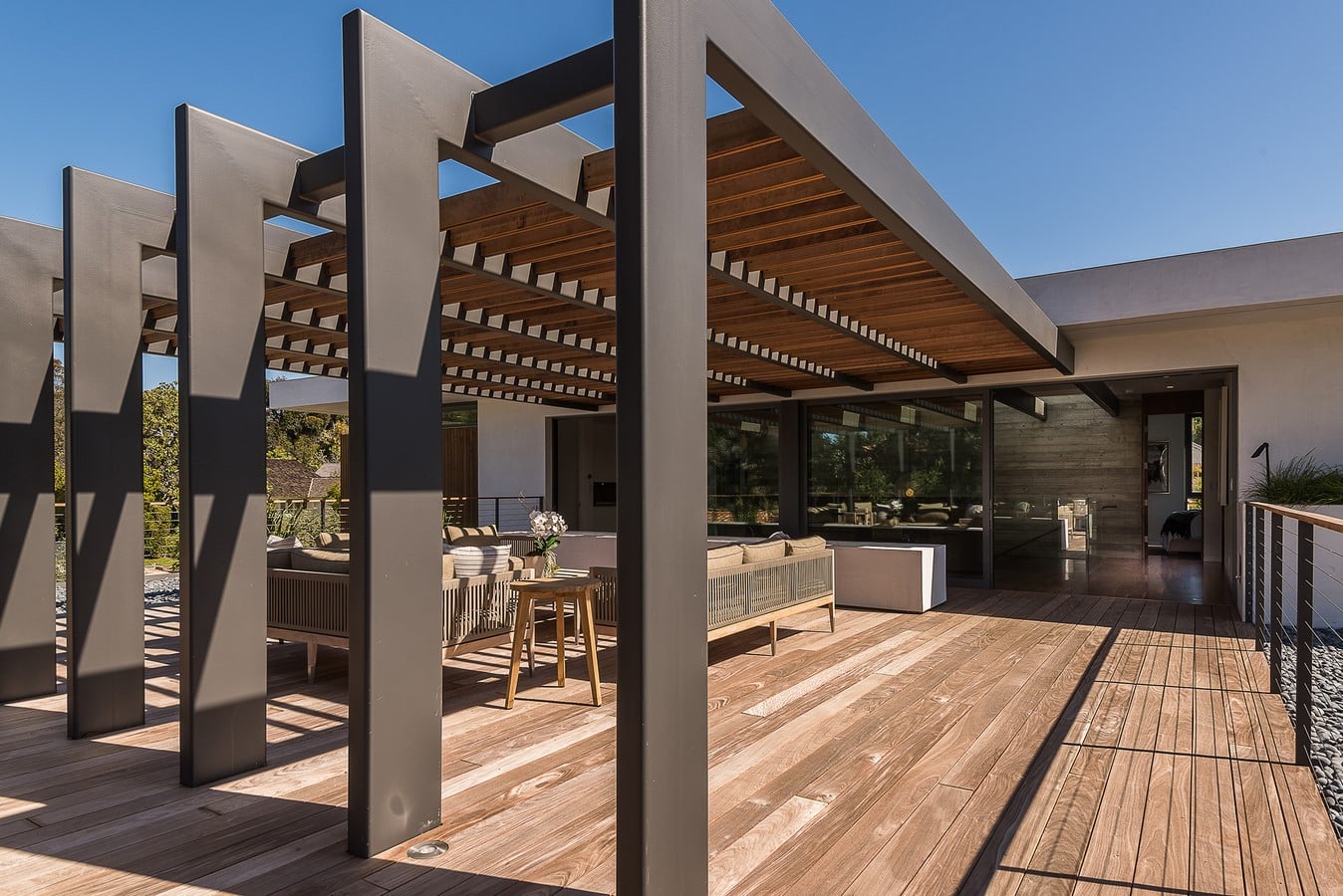 Amalfi Drive Residence by O+ L Studio-Sheet7