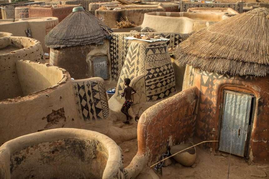 The Role of Furniture and Décor in Interior Aesthetics An Africanfuturistic Approach-Sheet6