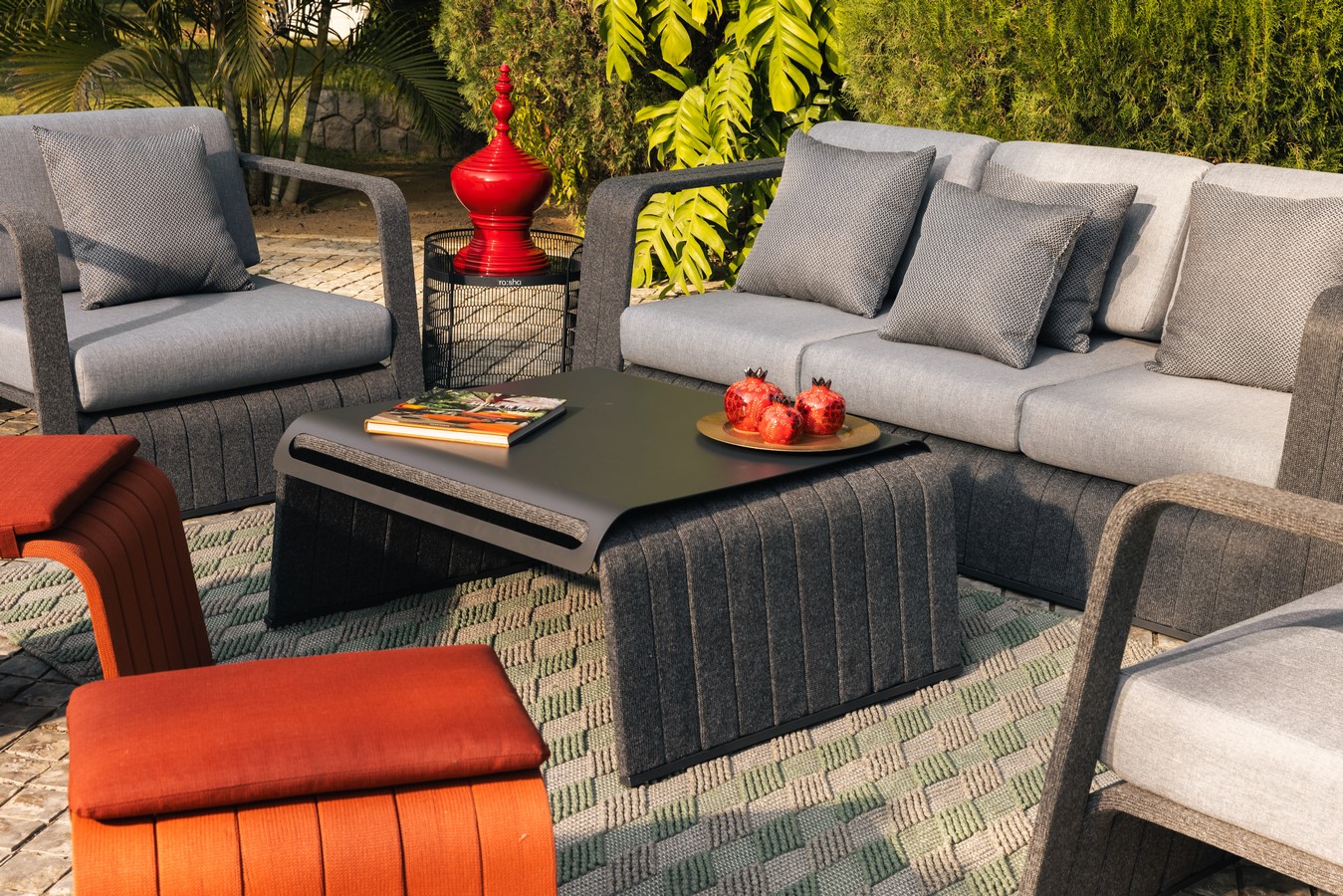 Enso Sofa Set by Häuser-Sheet1