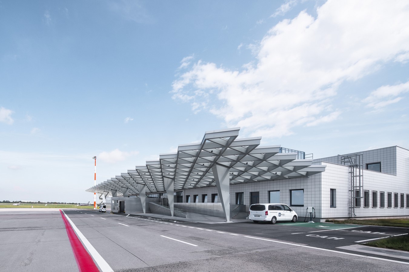 Prague Airport Terminal 3 by ra15-Sheet1