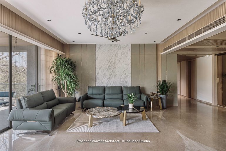 Graceful 5BHK Interiors at Viola Apartment by Prashant Parmar Architect ...