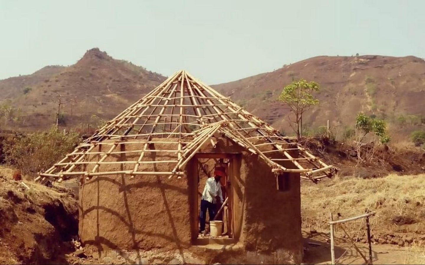 Architecture as Resistance Subaltern Narratives in Vernacular Built Forms-Sheet3