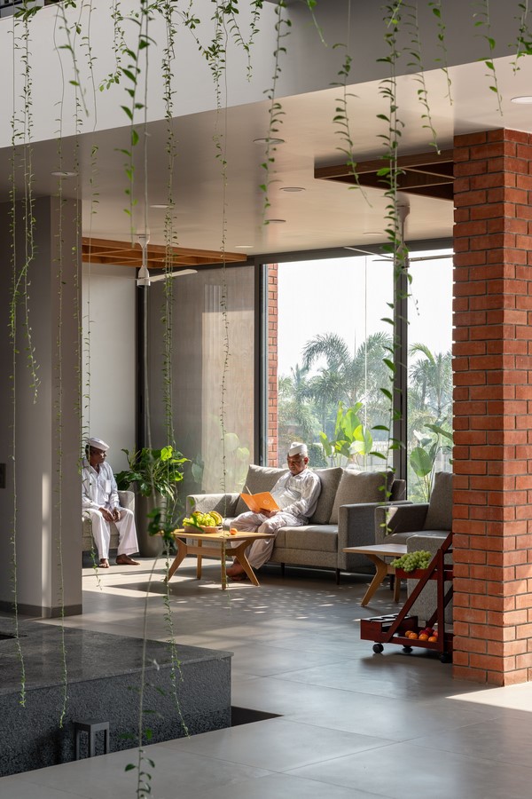A Contemporary Extension to an Agro-Industrial Office in India by dimensions-Sheet4