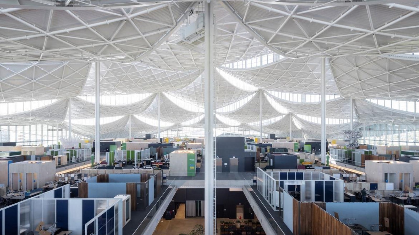 Biophilic Design in the Age of AI Can Technology Still Bring Us Closer to Nature-Sheet7