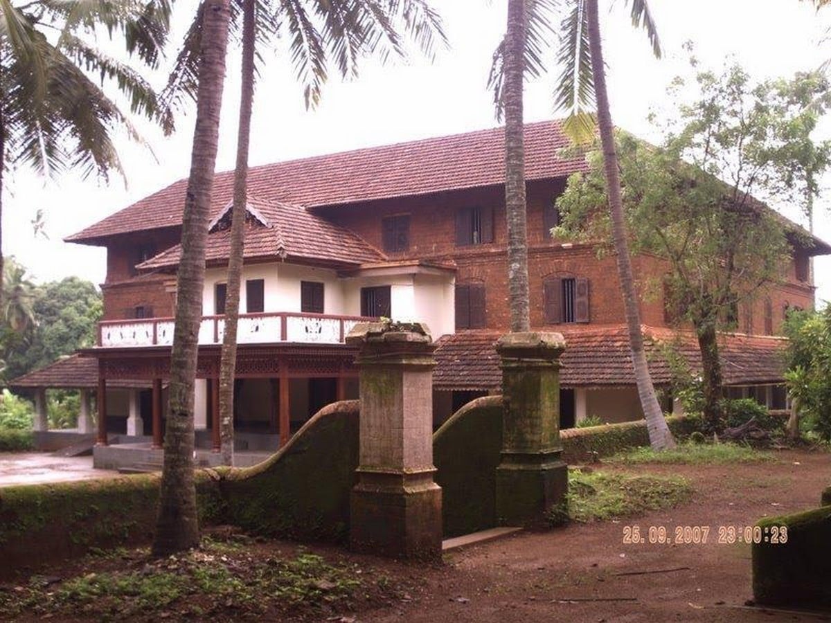 Unwrapping the charms of Tharavadu Houses Nadumuttam-Sheet1