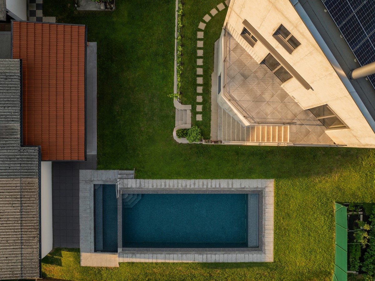 SWISSHOUSE XL in Coldrerio, Switzerland by Davide Macullo Architects-Sheet1