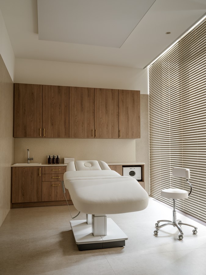 Elegant beauty salon Gardenia in Moscow by Ariana Ahmad-Sheet9