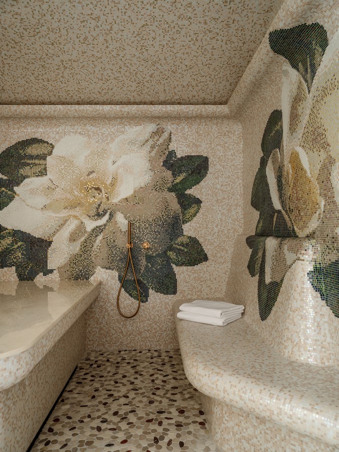 Elegant beauty salon Gardenia in Moscow by Ariana Ahmad-Sheet5