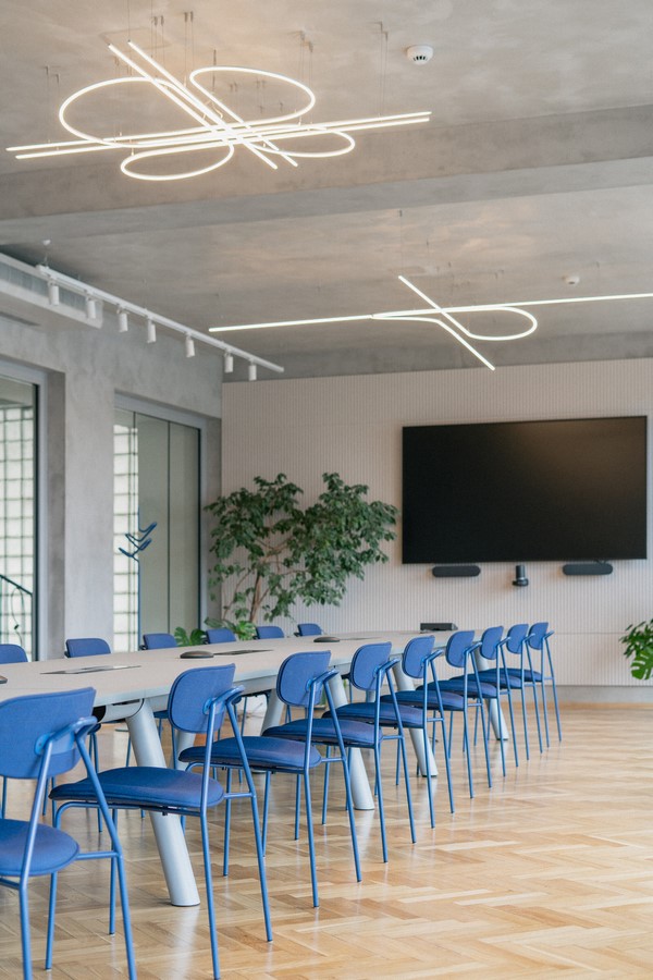 Pudis Offices Phase 01 by Studio COSMO-Sheet6