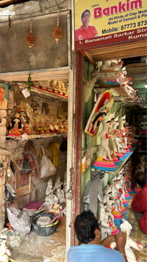 The Hands Behind The Divine The Story Of Kumartuli-Sheet2