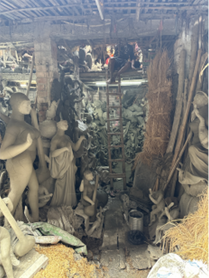 The Hands Behind The Divine The Story Of Kumartuli-Sheet38
