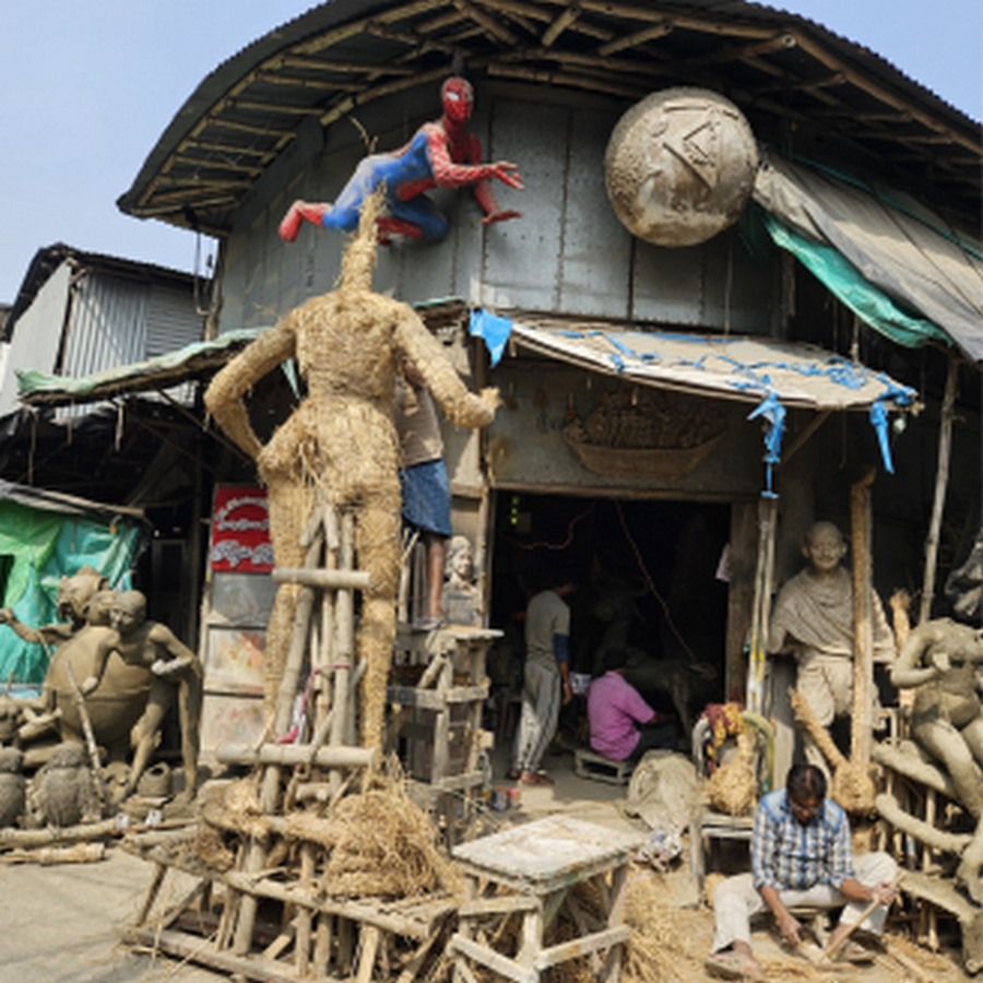 The Hands Behind The Divine The Story Of Kumartuli-Sheet4