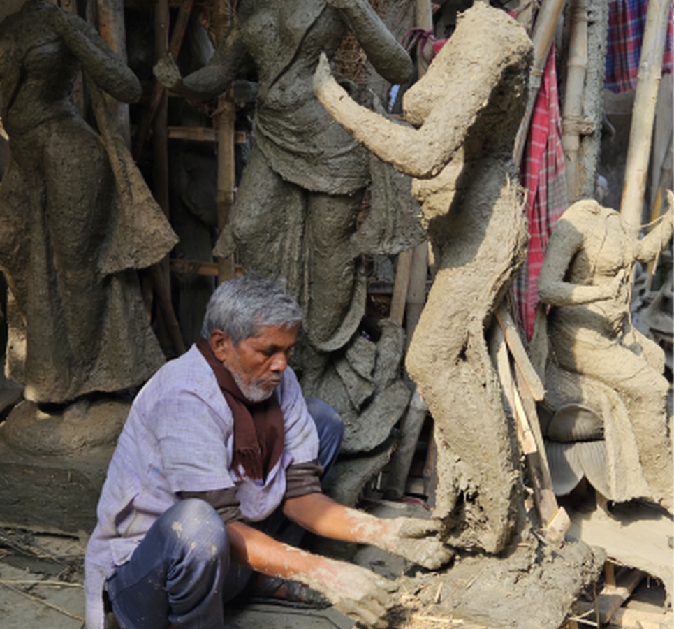 The Hands Behind The Divine The Story Of Kumartuli-Sheet8