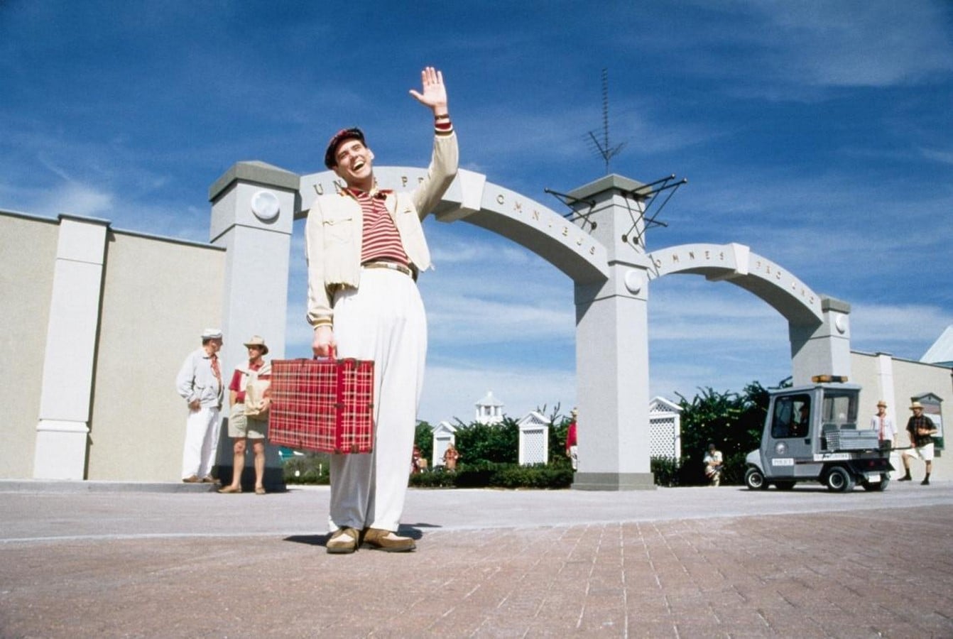 An Architectural Review of The Truman Show-Sheet8