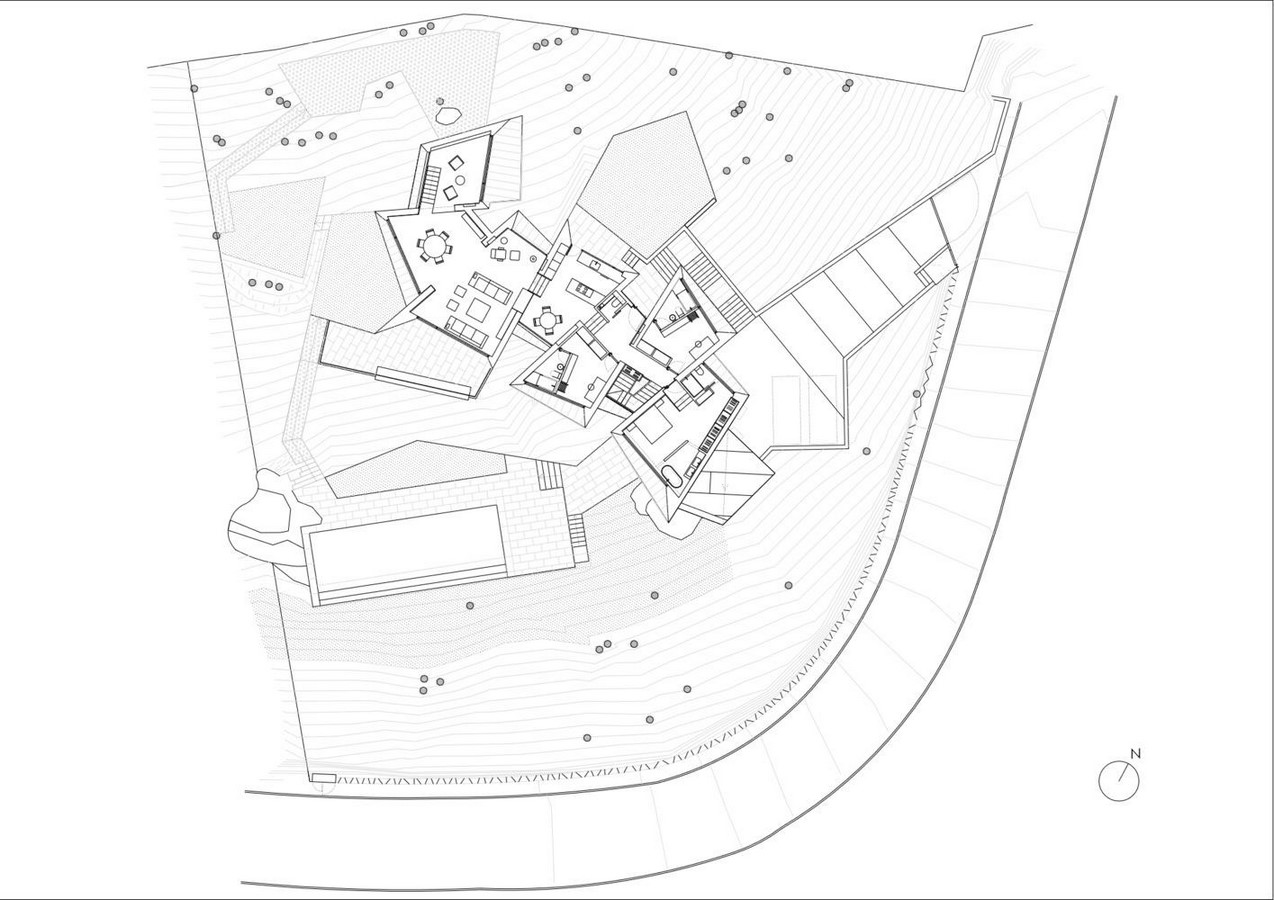 An architectural review of Casa Szoke in The Room Next Door-Sheet9