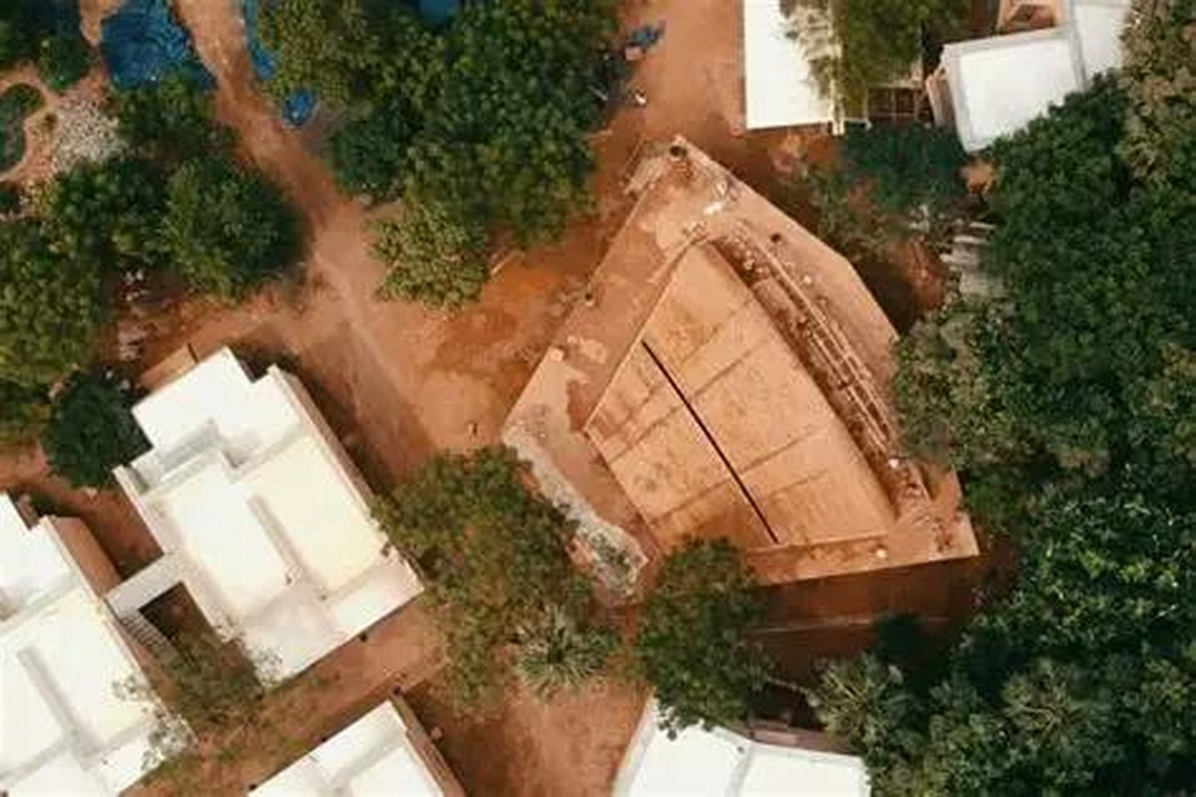 Adaptive Reuse and Ecological Restoration Buildings as Habitats-Sheet6