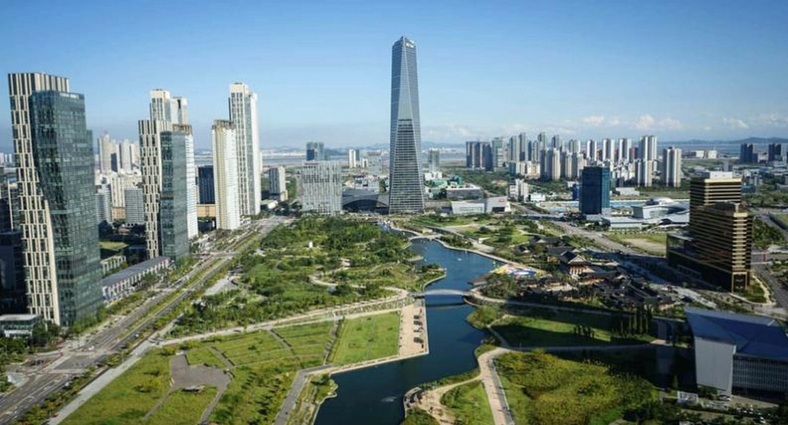 The Impact of IoT, AI, and Big Data on the Future of Urban Planning-Sheet3