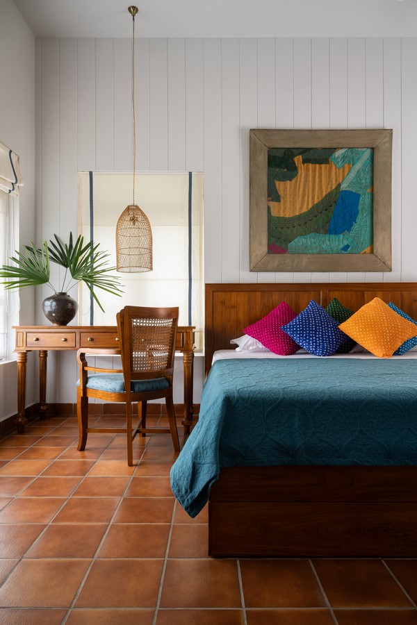 Wave of luxury interiors through bold colours, rich textures, and soulful moods by Temple Town-Sheet2