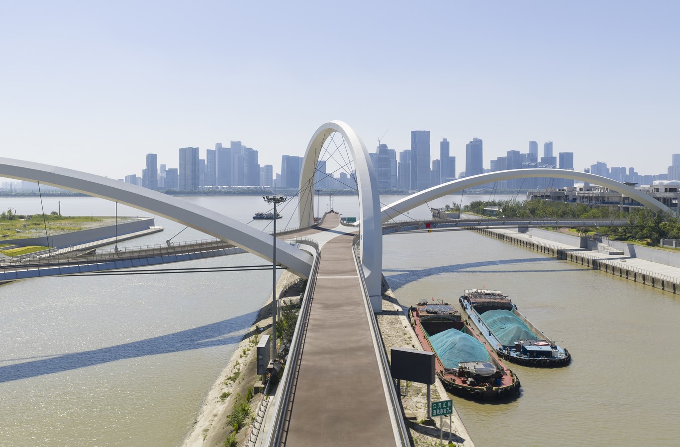Grand Canal Gateway Bridge by Zaha Hadid Architects-Sheet7