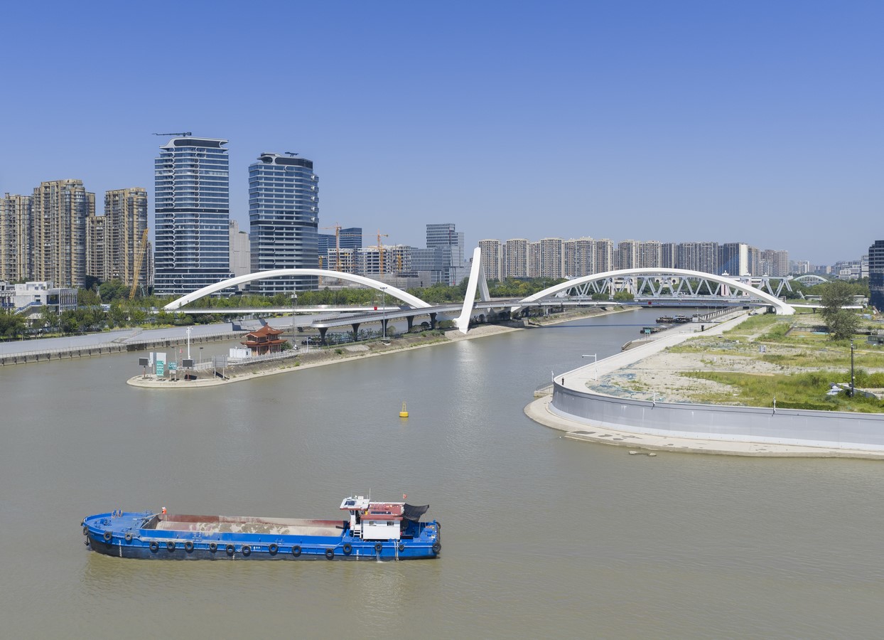Grand Canal Gateway Bridge by Zaha Hadid Architects-Sheet9