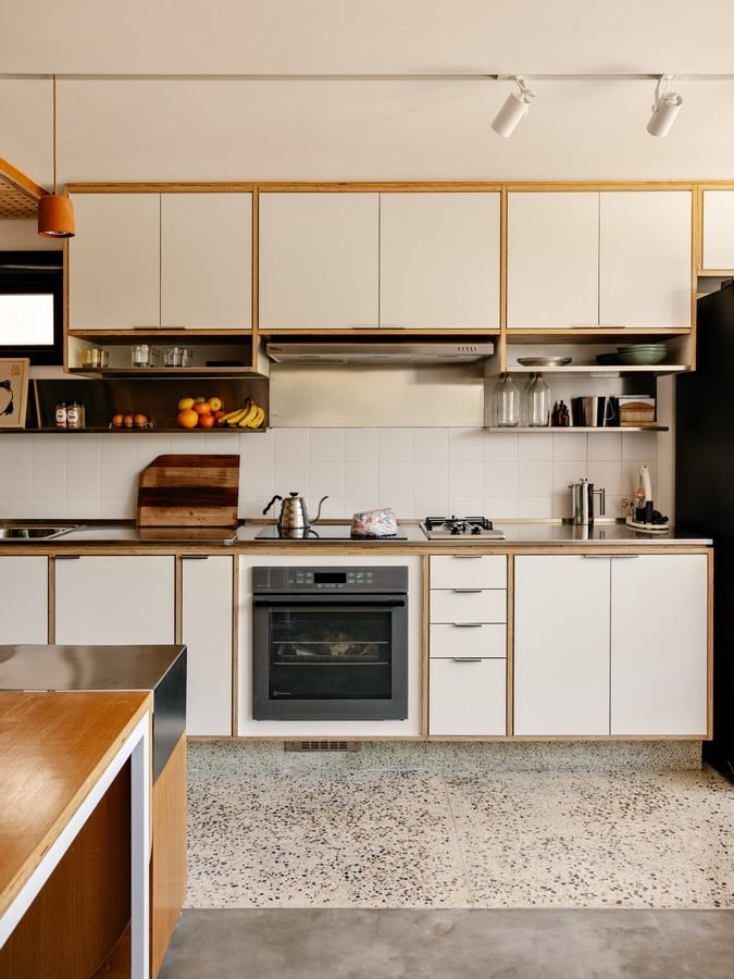 SBC Apartment by Studio Papaya-Sheet2