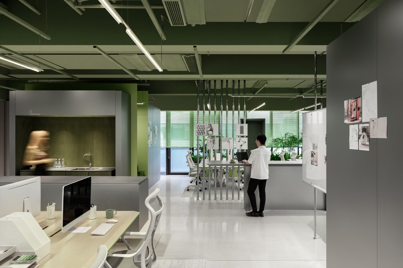 MAX Show Office & Sales Centre Ningbo by Ippolito Fleitz Group-Sheet5