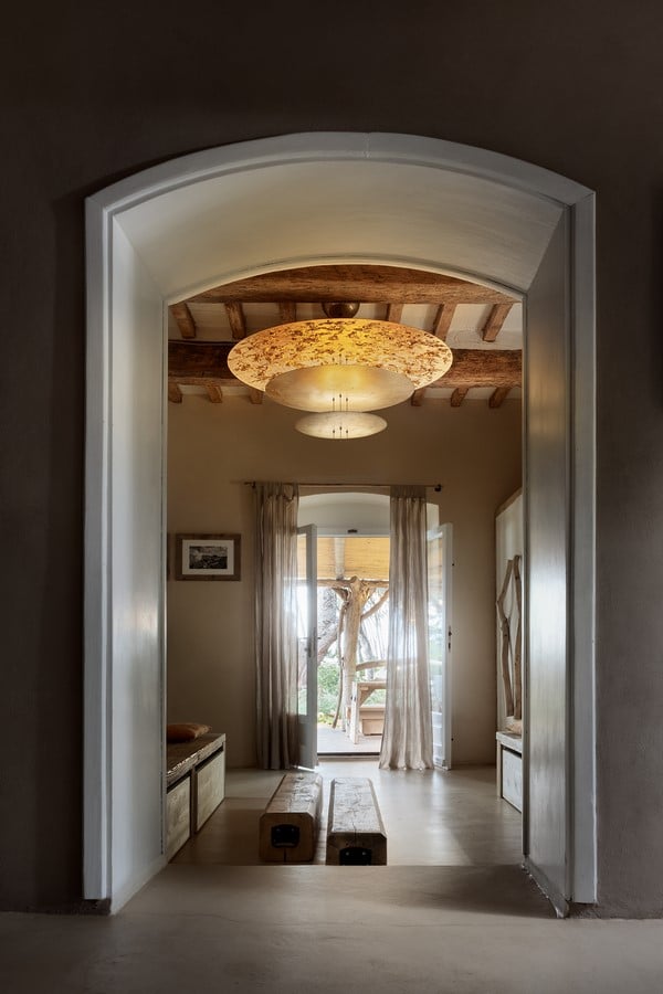 Sculptural Light by Innovative Design Studio - RTF | Rethinking The Future