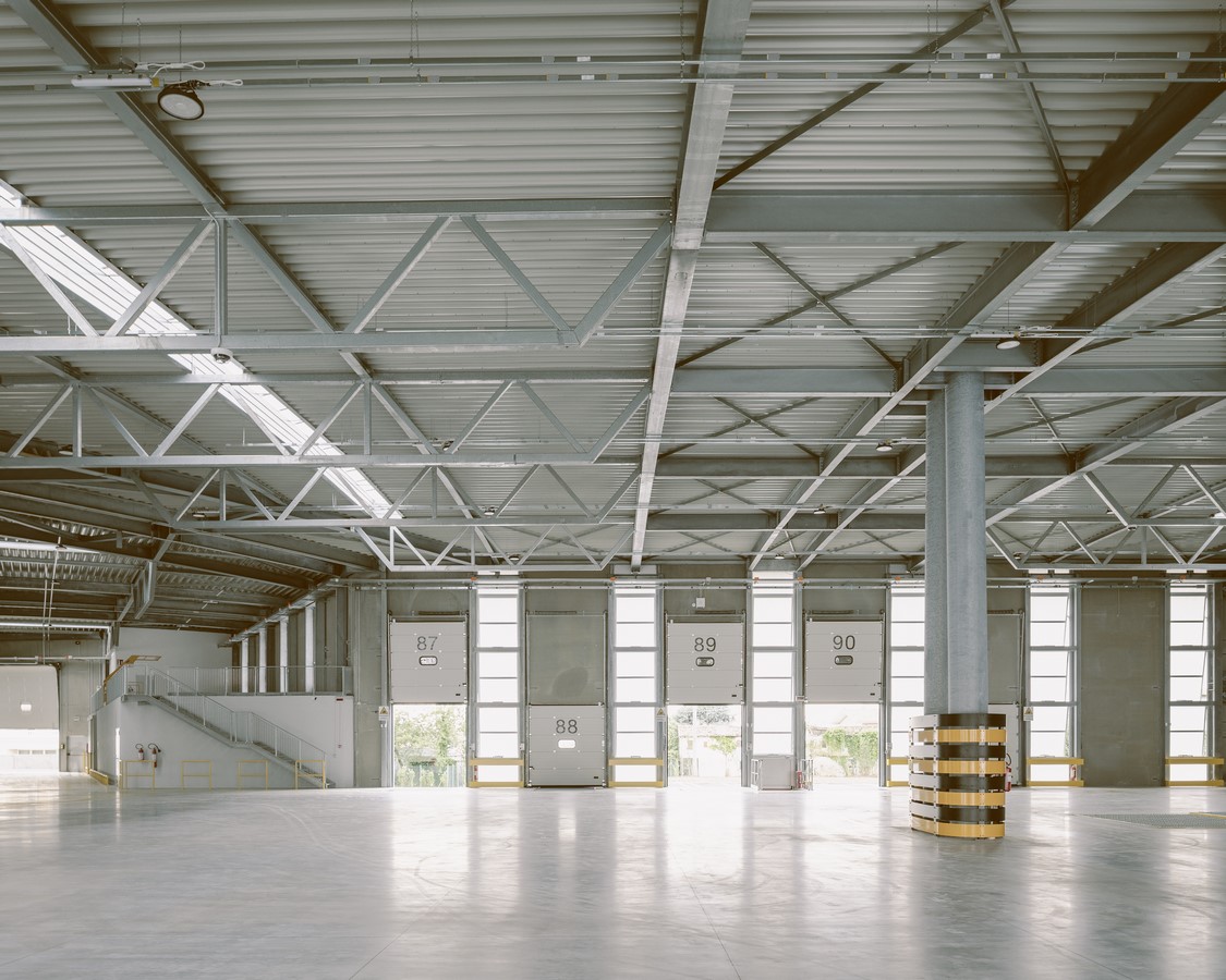 D.B. Group Logistics Hangar by Studio Bressan-Sheet9