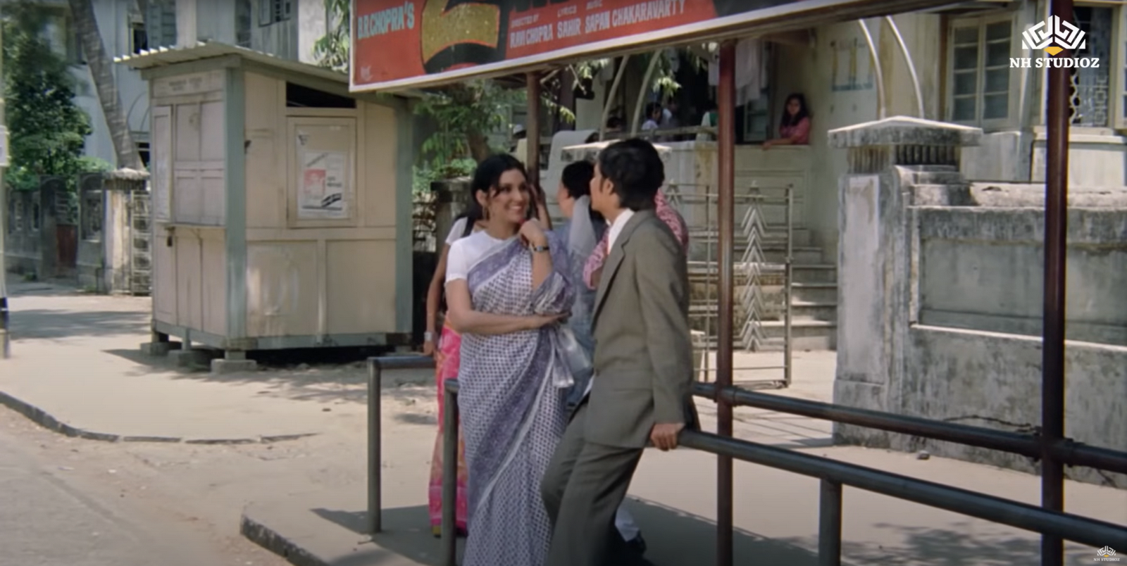 An architectural review of Chhoti Si Baat-Sheet4