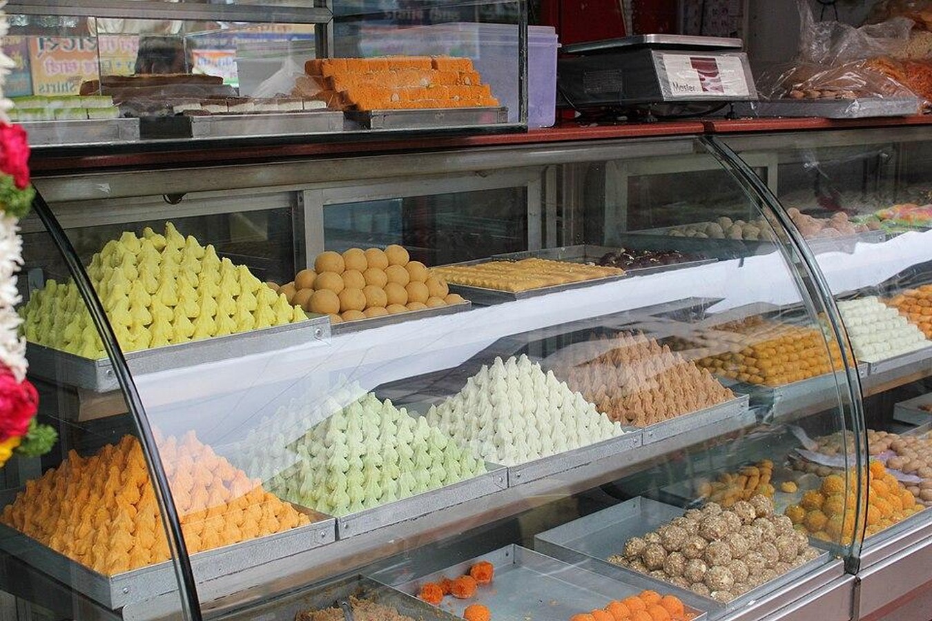 Sweets, Streets, and Structure Tracing Pune’s Urban Evolution through its Sweet Shops-Sheet1