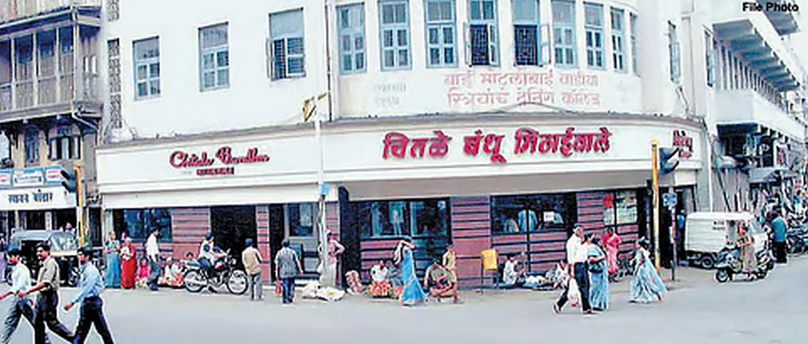 Sweets, Streets, and Structure Tracing Pune’s Urban Evolution through its Sweet Shops-Sheet3
