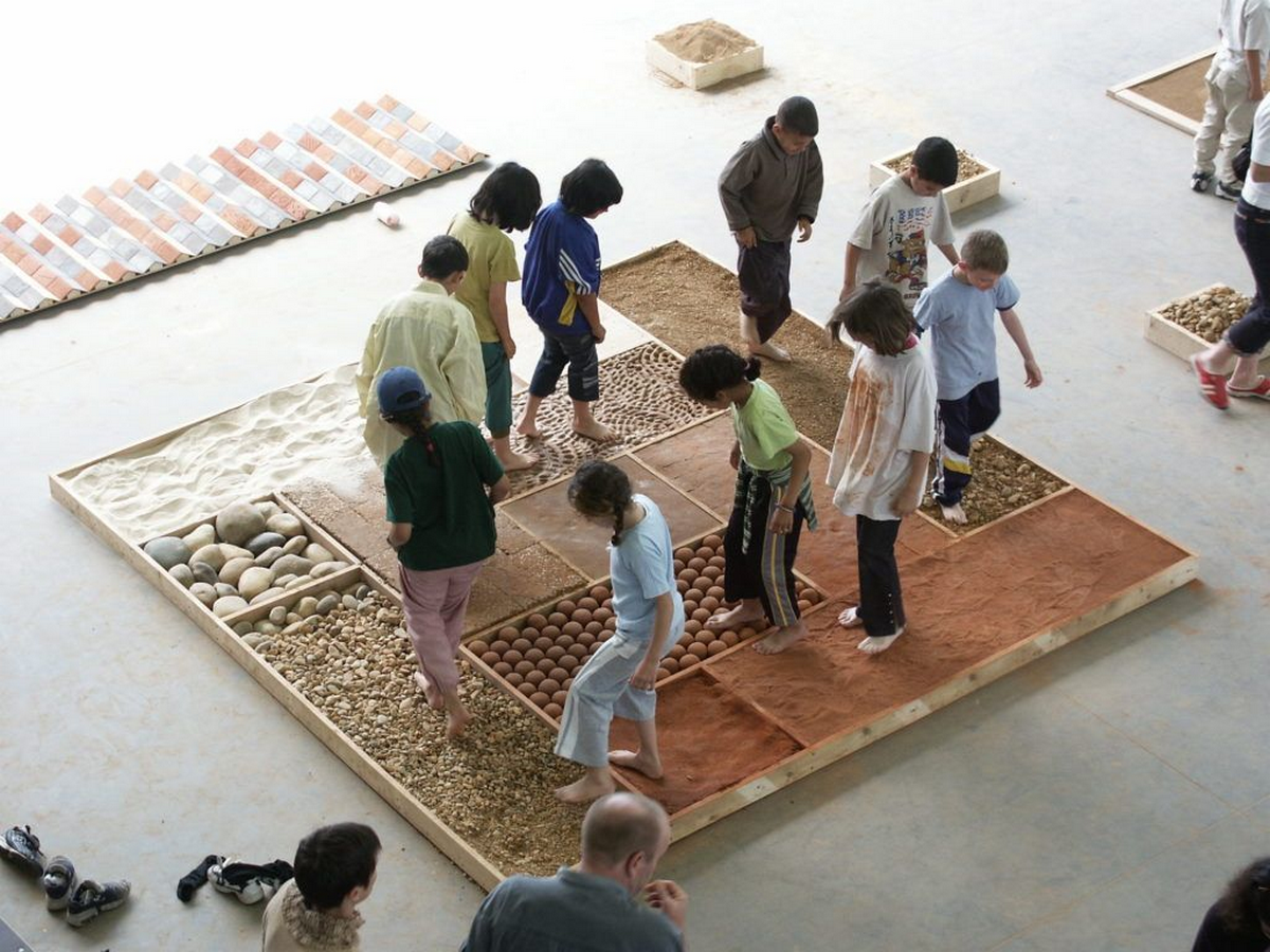 Tactile Memory Craft as a Bridge Between Tradition and Modernity-Sheet6