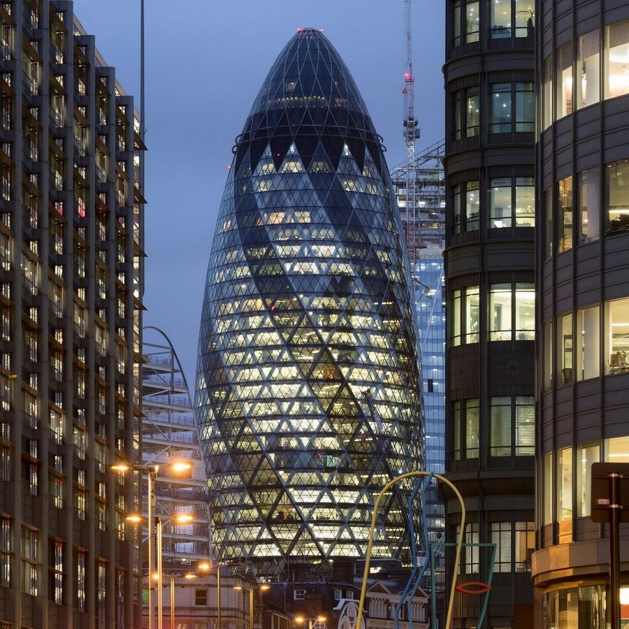 Reimagining Modern Architecture Norman Foster’s Net-Zero Buildings-Sheet2