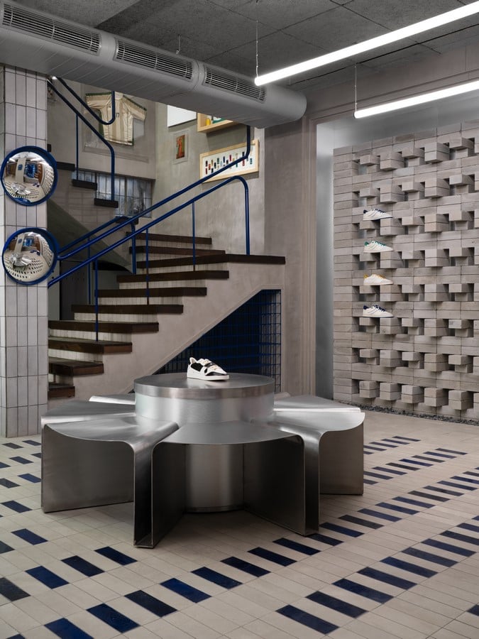 GULLY LABS - INDIAN SNEAKER STORE by THE MELANGE STUDIO-Sheet8