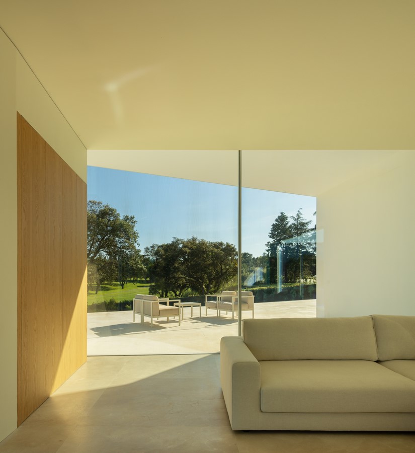 Villa Lago by Fran Silvestre Arquitectos-Sheet7