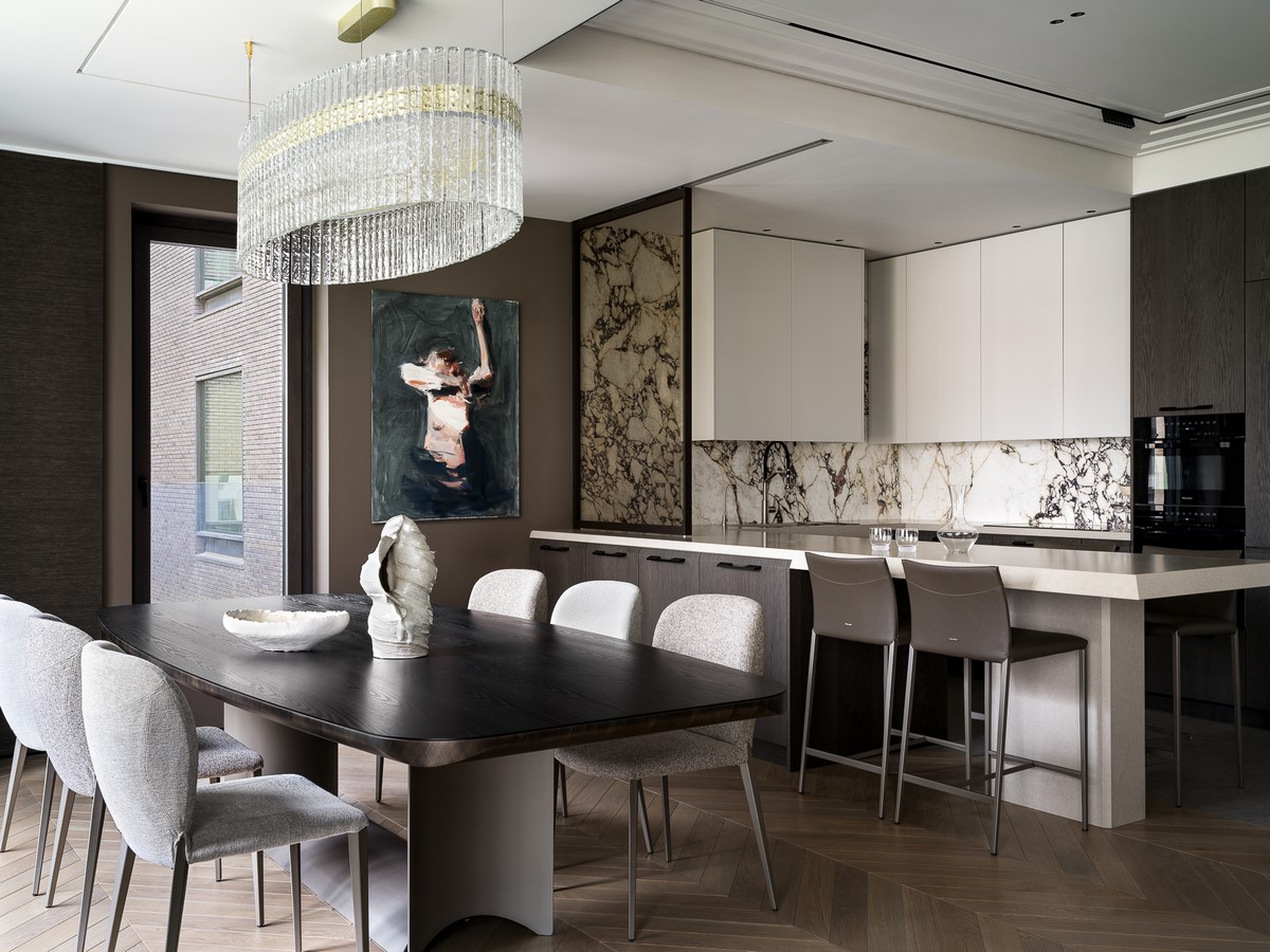 An Interior in the Moscow neoclassical style for a big family by Decora-Sheet2
