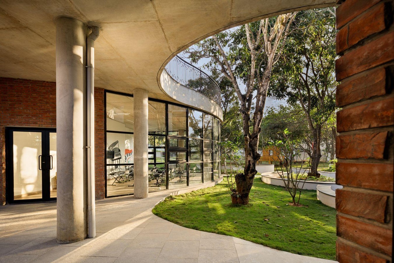 Can biophilic design calm city life-Sheet3