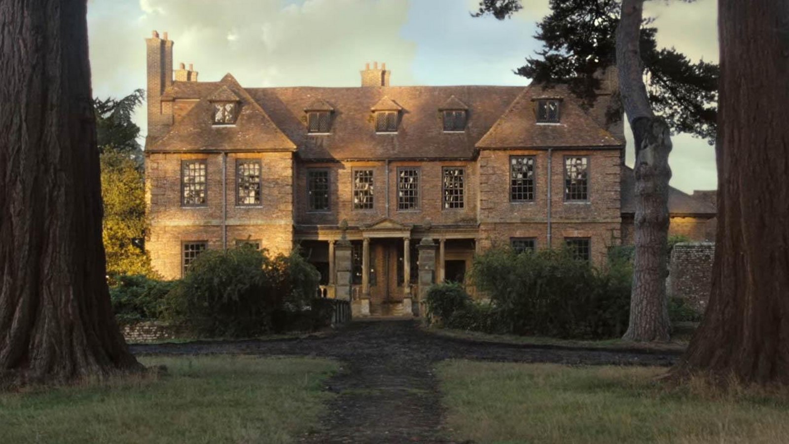 An Architectural Review of a Pride and Prejudice-Sheet2