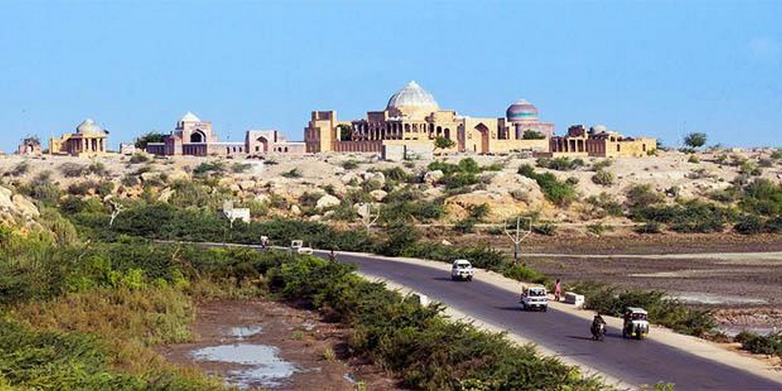 A Visitor's Guide to Architectural Gems in Pakistan-Sheet3