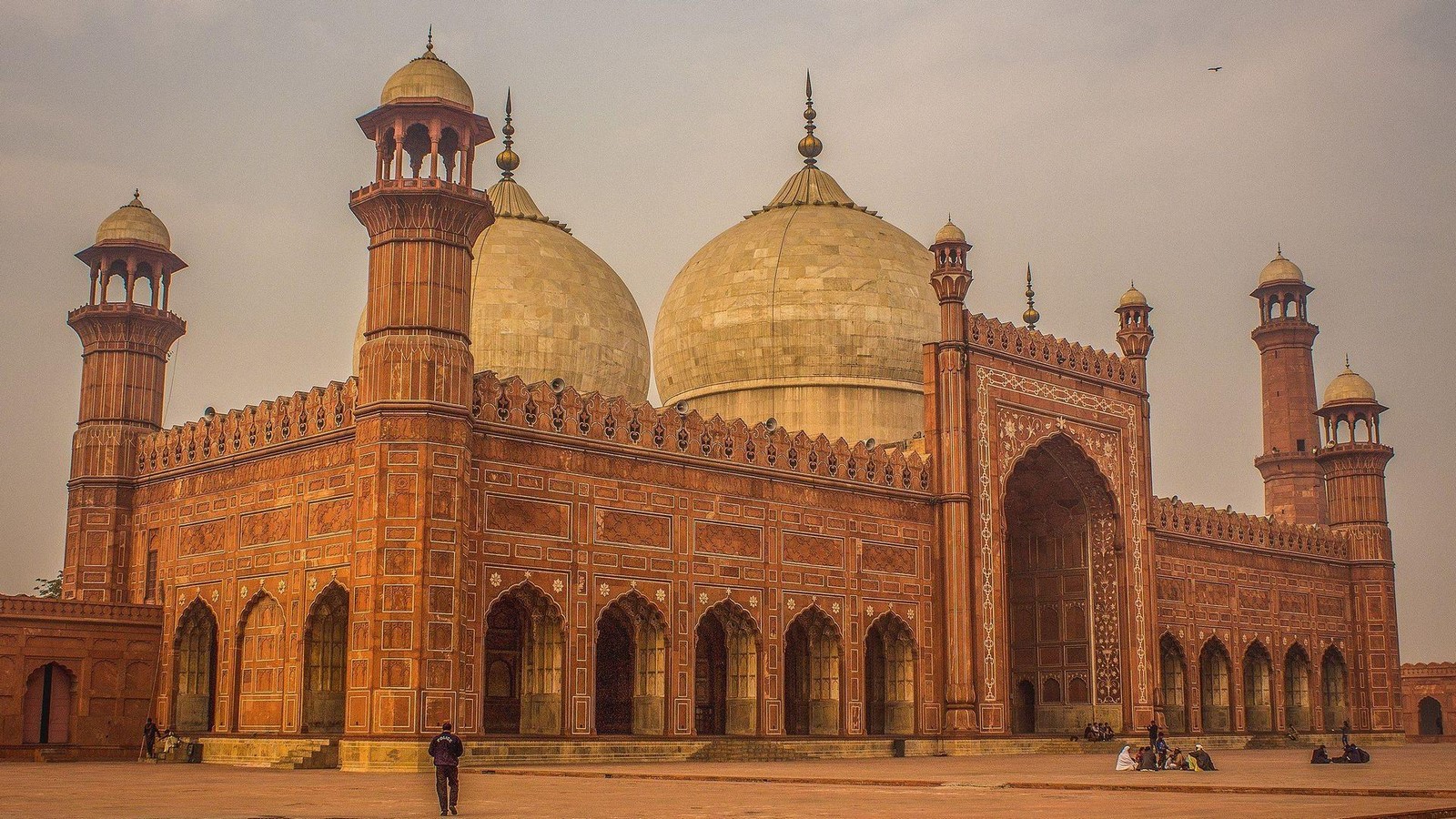 A Visitor's Guide to Architectural Gems in Pakistan-Sheet6