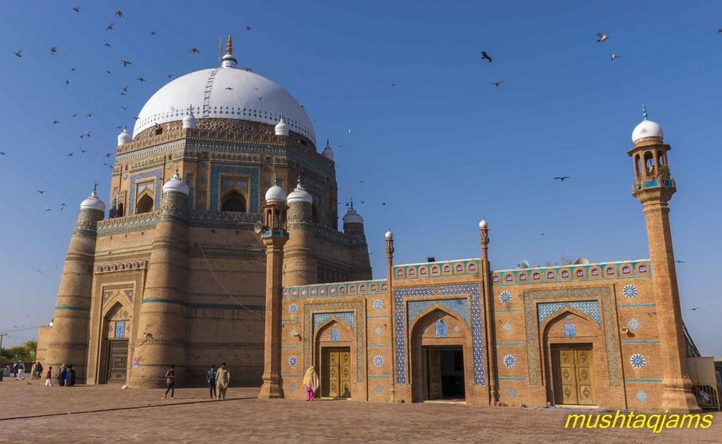 A Visitor's Guide to Architectural Gems in Pakistan-Sheet7