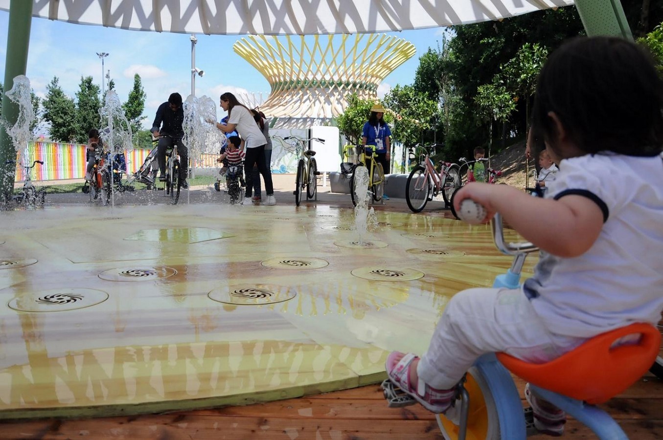 Designing for Discovery How Play Shapes Learning Environments-Sheet4