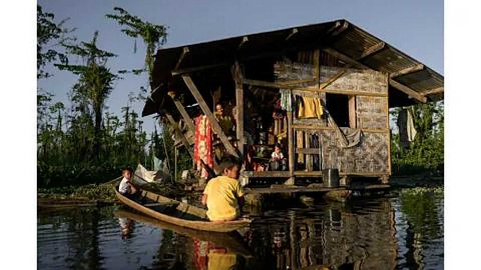 Climate-responsive materials for floating communities in Southeast Asia-Sheet4