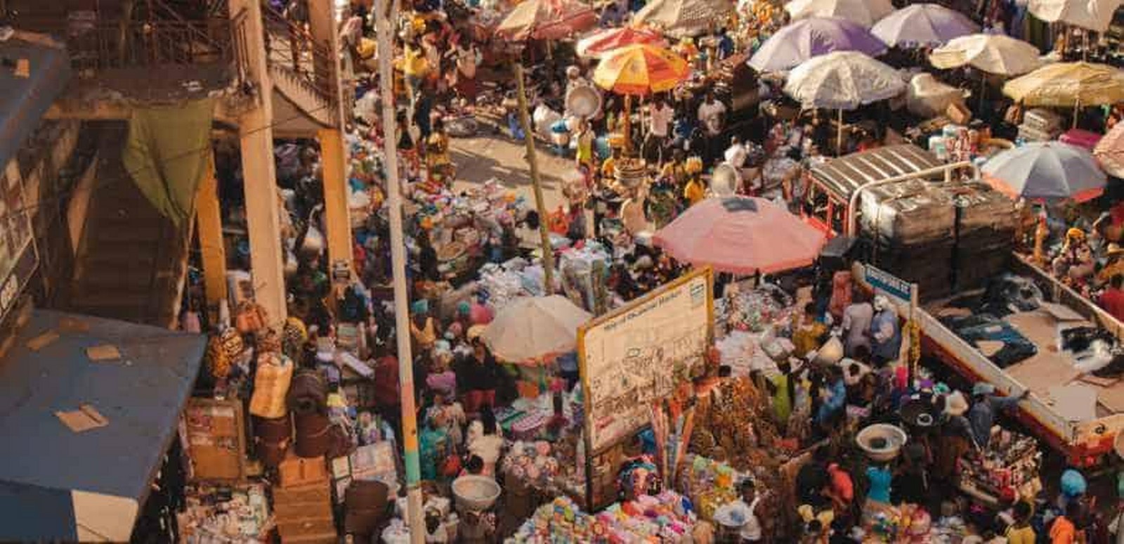 Modular street markets fostering night economies in Africa-Sheet2